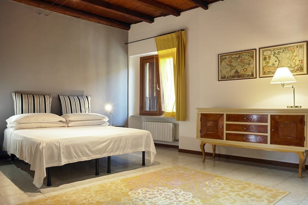 L'Ospite Appartamenti Verona Esterno foto